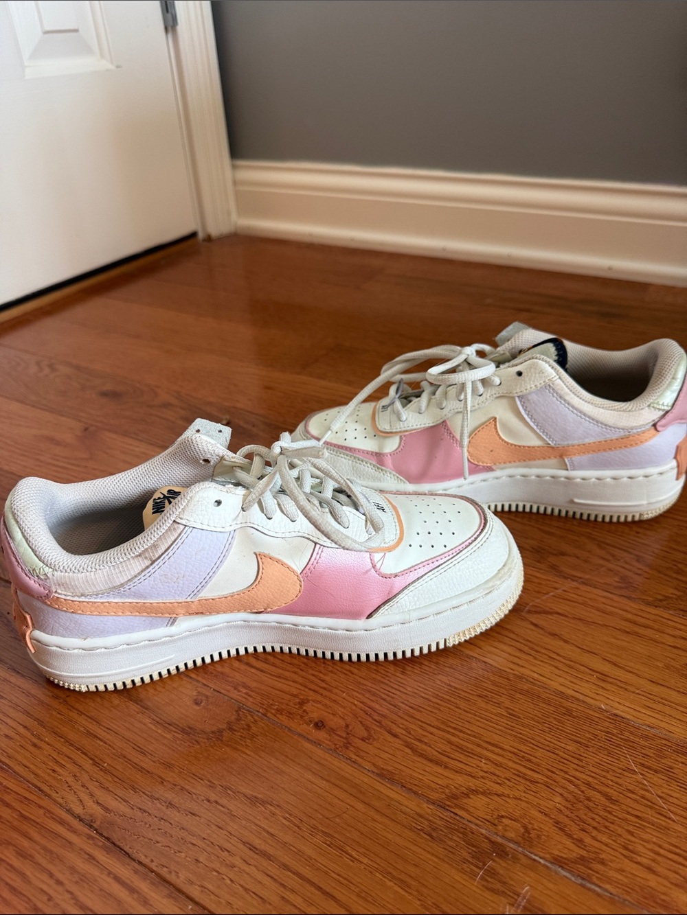 Nike Women's Low-Top Sneakers in Pink, Peach & Lavender